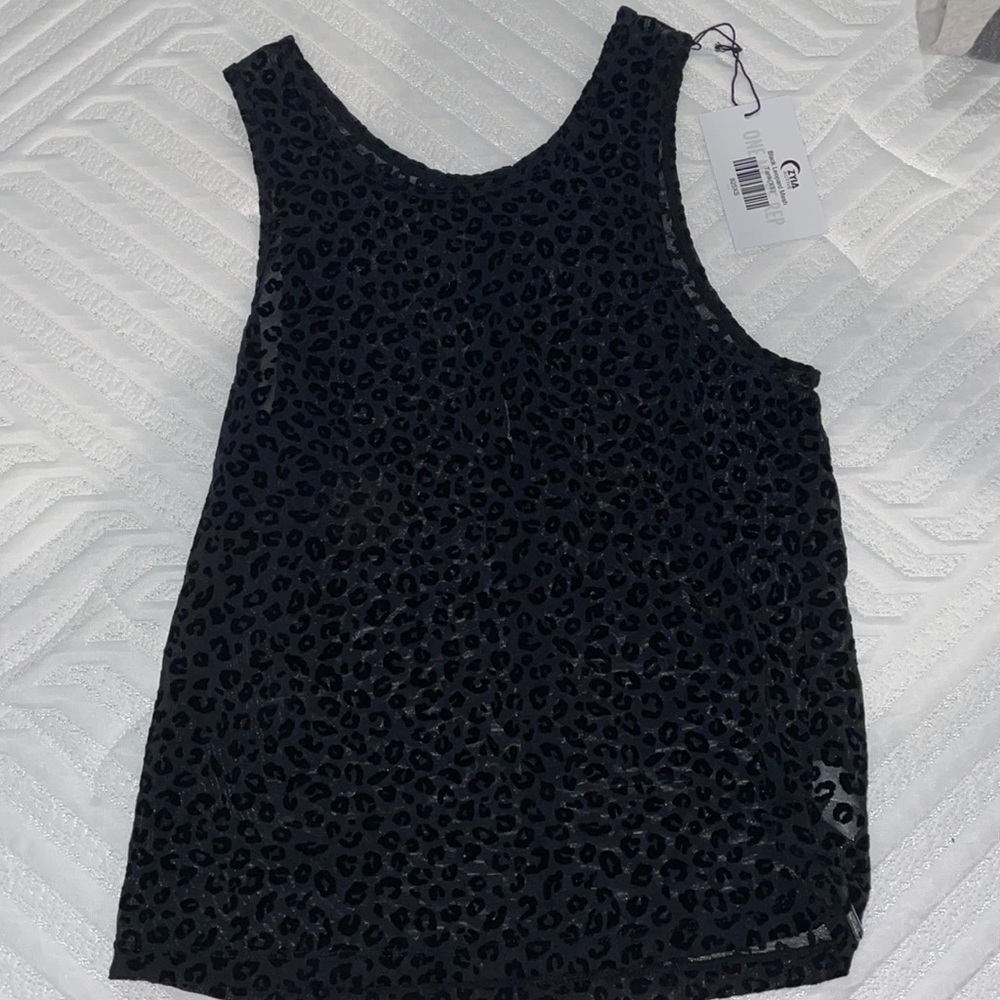 ZYIA black leopard mesh tank